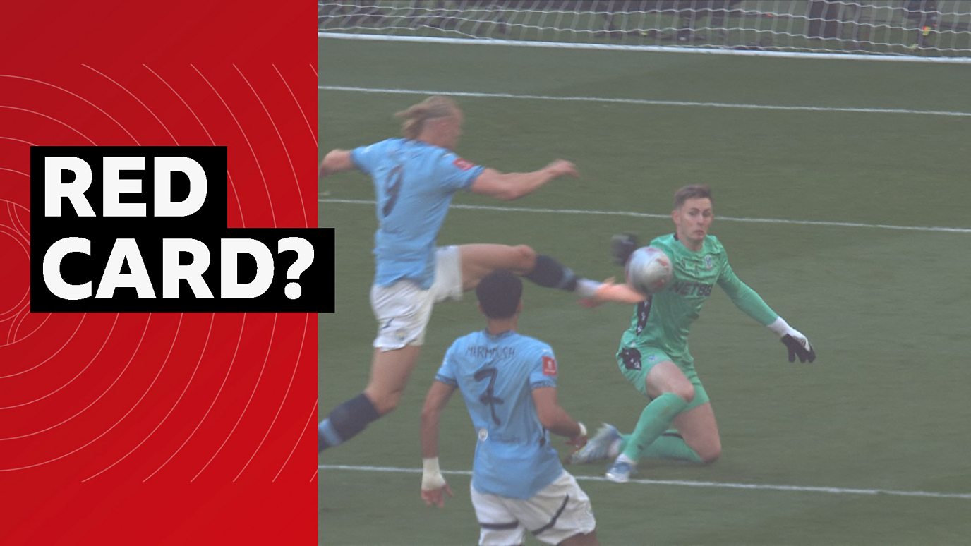 Should Henderson have been sent off for handball?