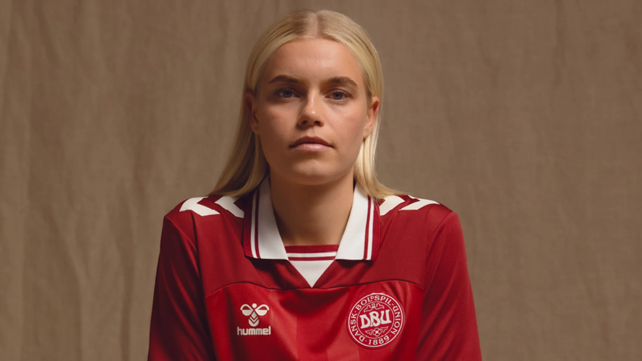 Denmark will be well dressed at Euro 2025 / hummel