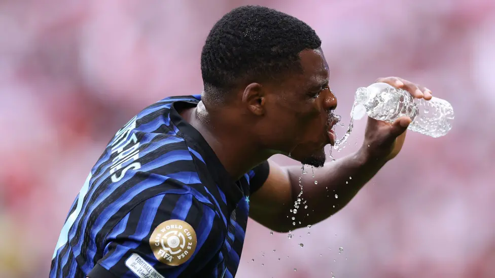 Inter Milan's Denzel Dumfries feeling the heat at the Club World Cup in America