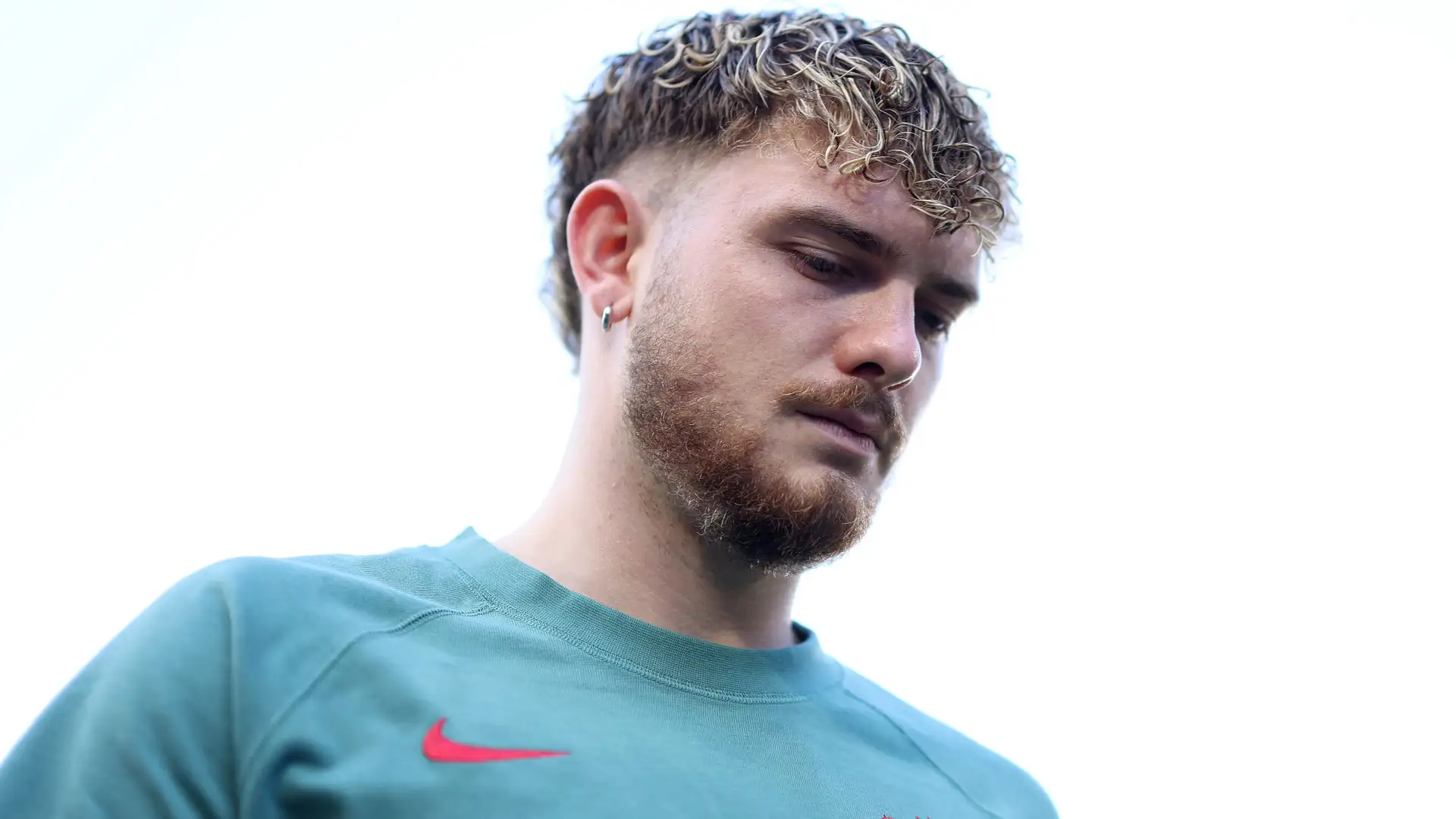 Liverpool have set their terms for Harvey Elliott’s potential departure following his stunning performances at the Under-21 Euros with England. With interest rising, the Reds reportedly want £40 million ($55m) with a buy-back clause or £50 million ($69m) without a buy-back, as the player eyes more consistent minutes at a top-level club, possibly abroad with RB Leipzig.
