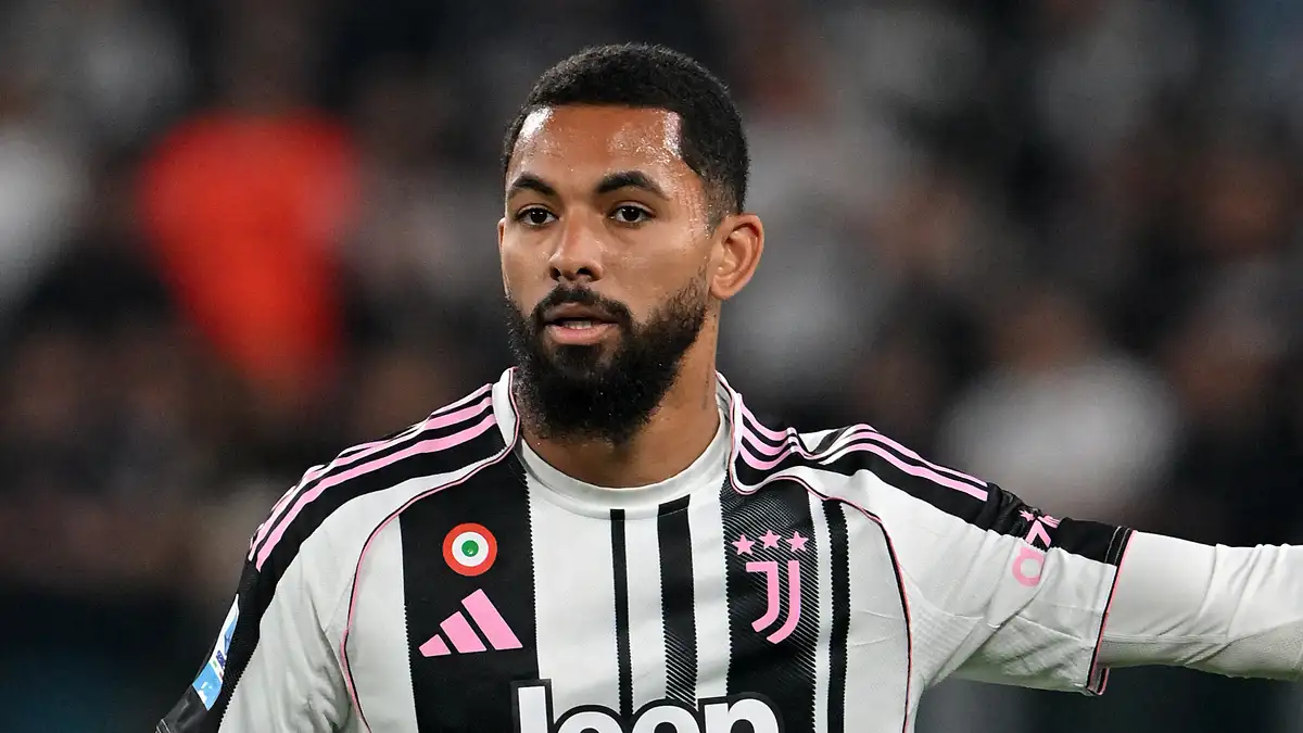 Everton are reportedly working on a deal to try and sign Juventus flop Douglas Luiz.