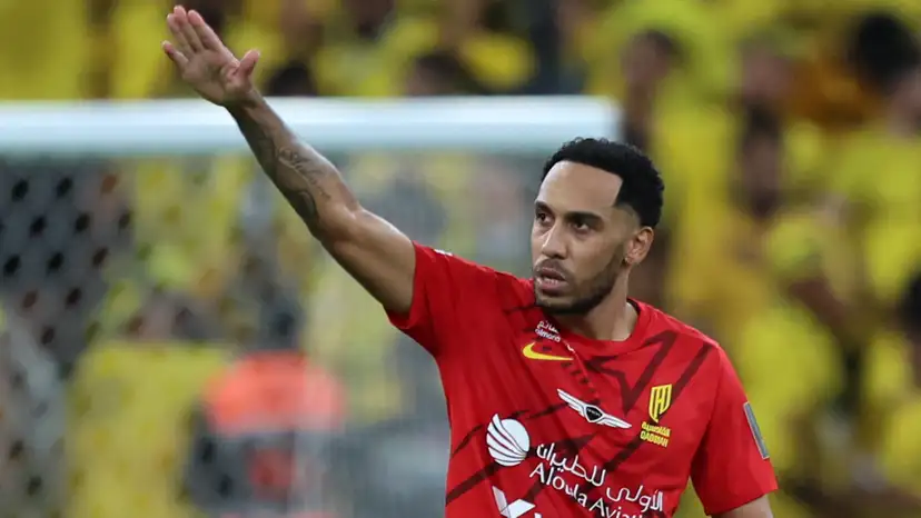 Pierre-Emerick Aubameyang has made a decisive move back to Europe, rejecting Gulf offers as he closes in on a deal with Marseille.