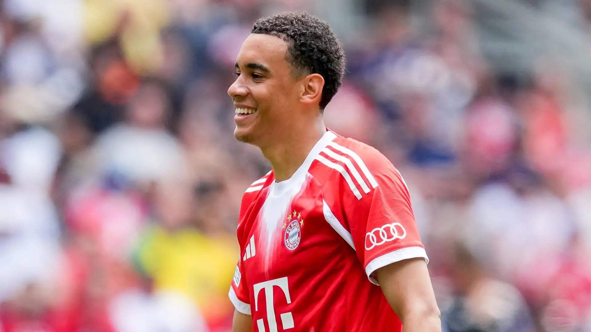 Jamal Musiala picks a Bayern Munich legend as his best team-mate ever, while also naming fellow national team-mate as the toughest defender he faced.