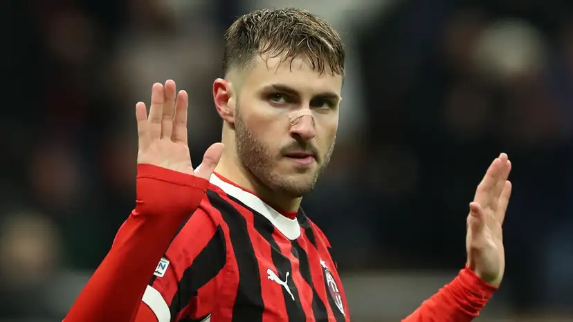 Despite AC Milan's ongoing search for a new forward, Santiago Gimenez has made his position on a summer move clear.