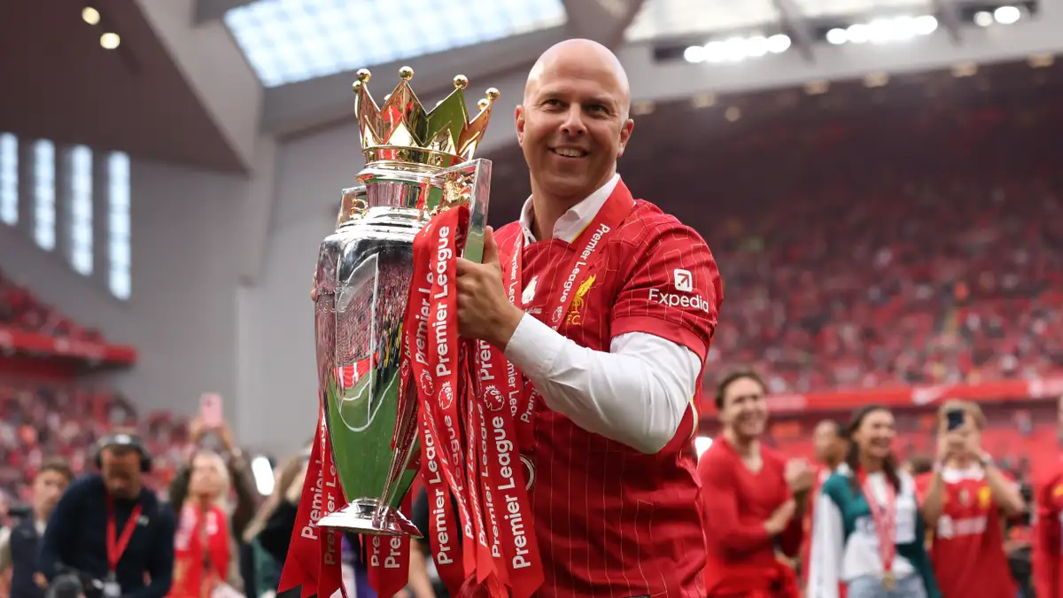Arne Slot agrees Liverpool are among the favourites for the Premier League title but says it would be "weird" to only include them because of their transfer activity.