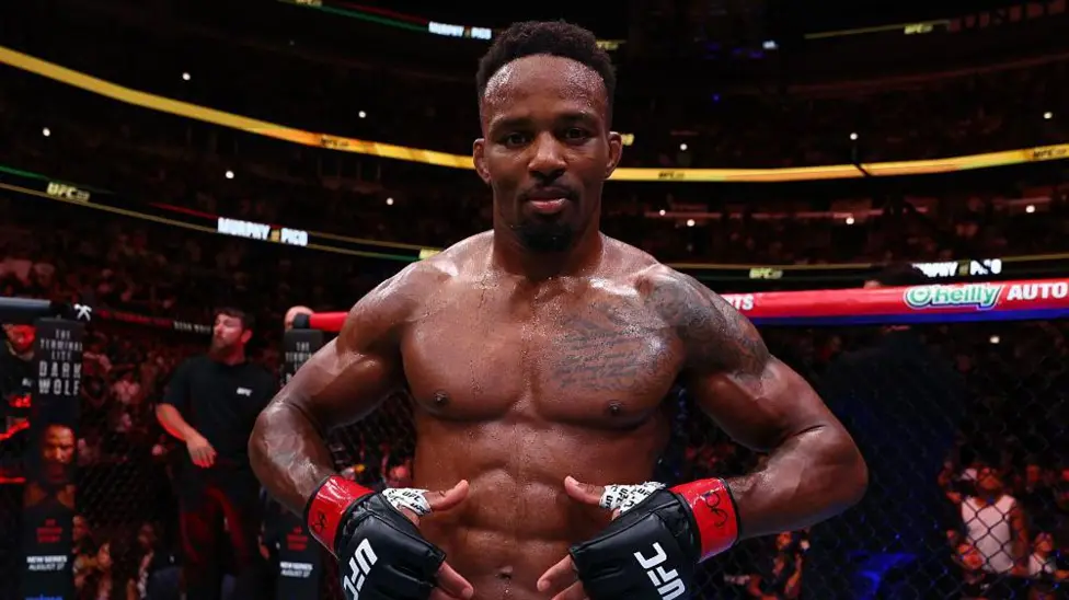 Murphy recorded his ninth straight win in the UFC