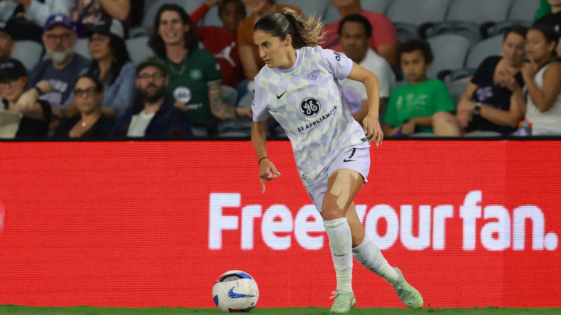 NWSL veteran Savannah DeMelo collapsed shortly before half time of Racing Louisville's fixture with Seattle Reign on Sunday, with the match subsequently suspended. She was taken by ambulance to a local hospital, and was "stable and alert" later on Sunday, according to club officials. The 27-year-old has battled Graves disease and hyperthyroidism.