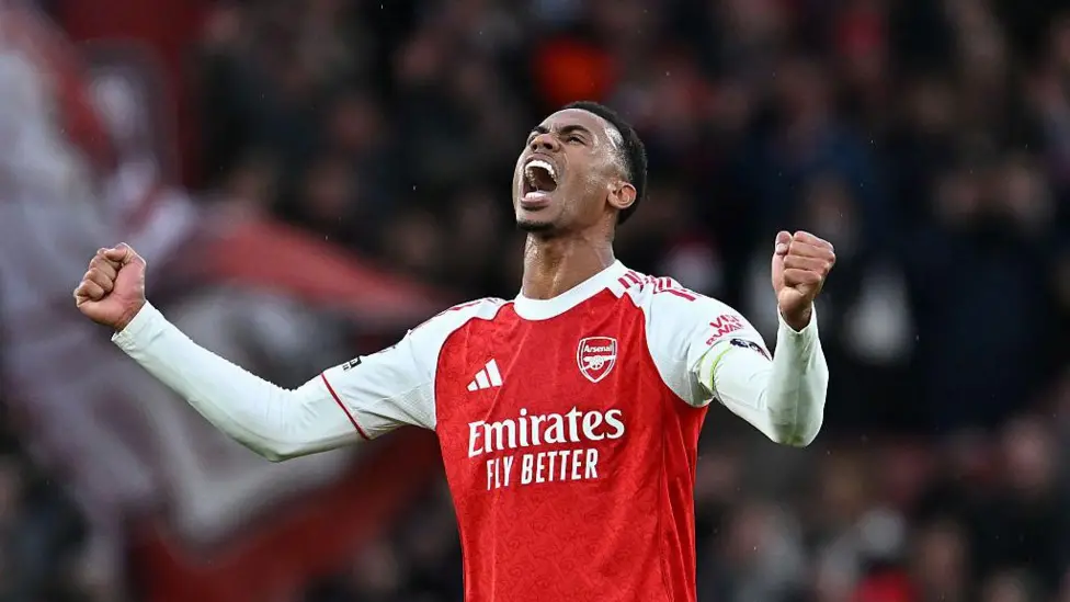 Gabriel Magalhaes celebrates Arsenal's win over Crystal Palace