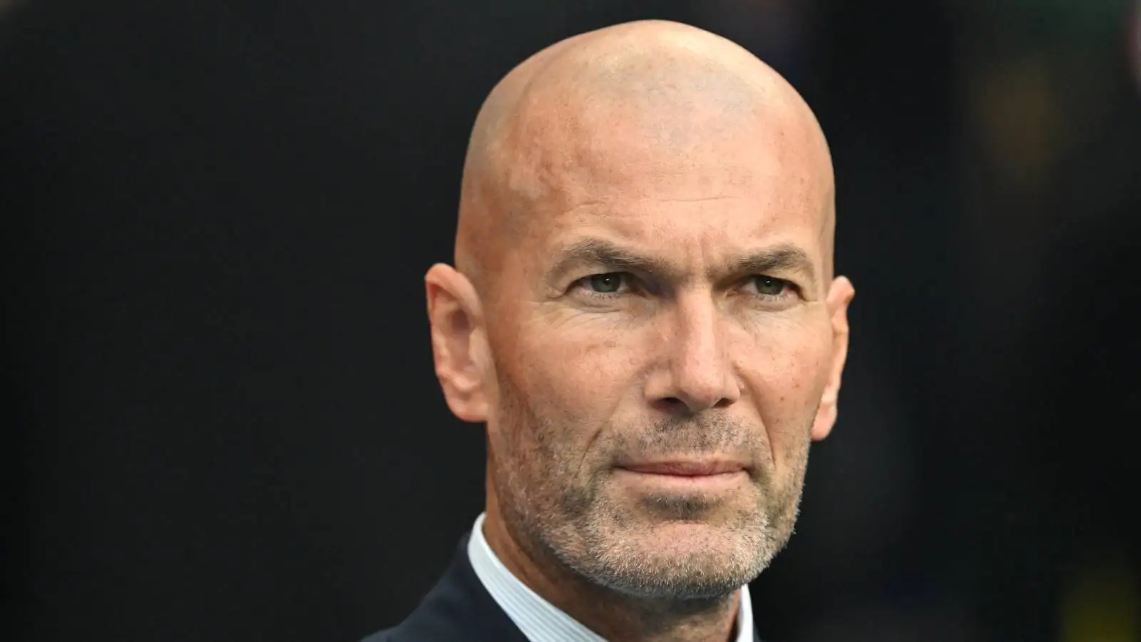 Luca Zidane has received his first-ever Algeria call-up at 27 years old, marking a new chapter in his career. The Granada goalkeeper, son of French legend Zinedine Zidane, switched his international allegiance from France and says he’s “ready to give everything” with the Fennecs already sure of a place at the 2026 World Cup.