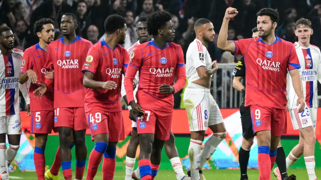 Paris Saint-Germain edged past Lyon 3-2 in a fiery Ligue 1 showdown