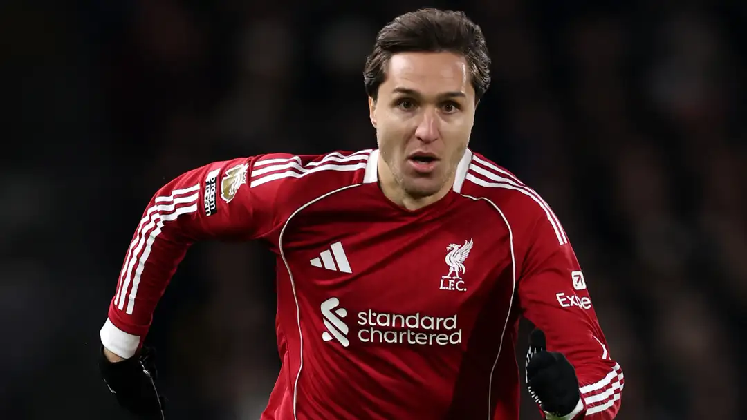 Liverpool have reportedly slapped a €10 million price tag on Federico Chiesa as Juventus consider a shock move to bring the winger back to Turin. The Italian international has struggled for consistent minutes at Anfield and is keen to secure regular football ahead of the World Cup, with the Reds open to a permanent sale to avoid a capital loss on their investment.