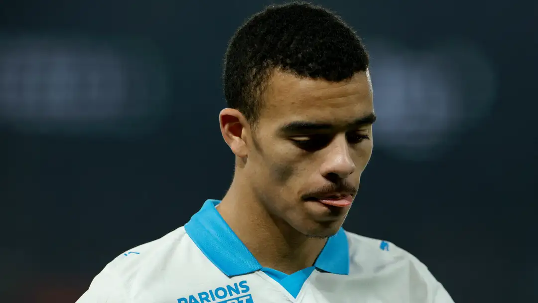 A turbulent period for Marseille has delivered more drama, with disgruntled supporters trying to storm presidential suites at Stade Velodrome. A furious stampede took place following a 2-2 draw with Strasbourg in Ligue 1. Said contest saw Mason Greenwood among the goals again, but Marseille threw away a commanding lead to drop two points in dramatic fashion.