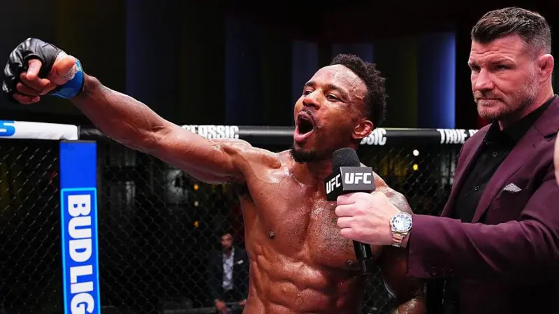 Murphy has won 16 fights and drawn one since his debut in 2016