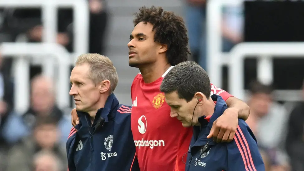 Joshua Zirkzee has scored three goals in 32 Premier League matches this season