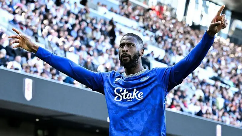 Beto scored Everton's third with his eighth Premier League goal of the season