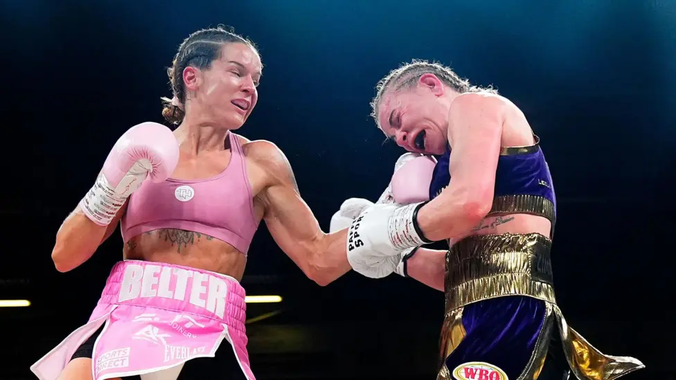 Harper (left) made a successful first defence of her lightweight title, having also been a world champion at super-featherweight and light-middleweight