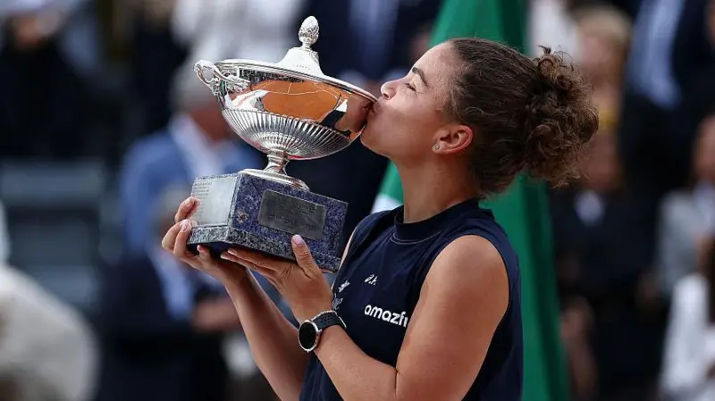 Jasmine Paolini is just the fourth player from Italy to win the Italian Open