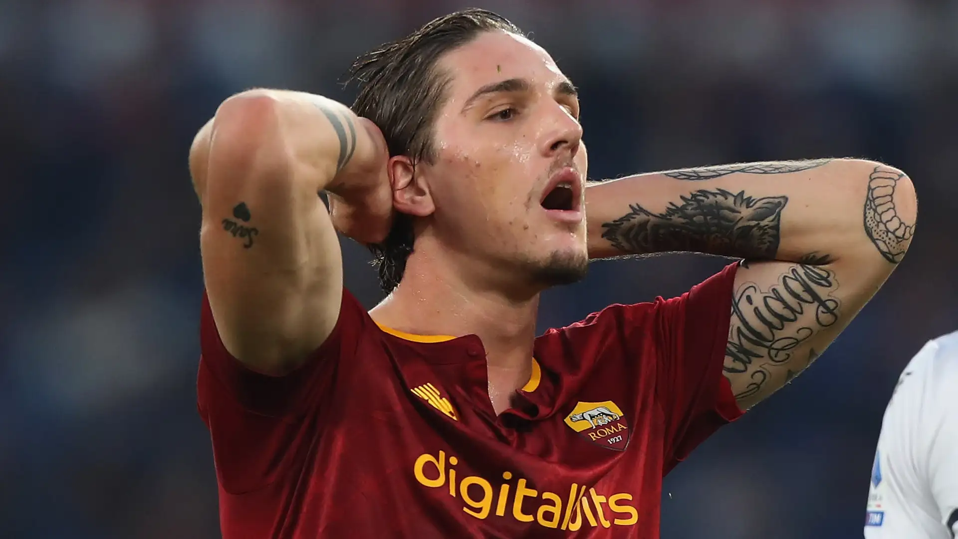 Former Roma player Nicolo Zaniolo has been accused of hitting two youth players in a Primavera clash between Roma and Fiorentina.