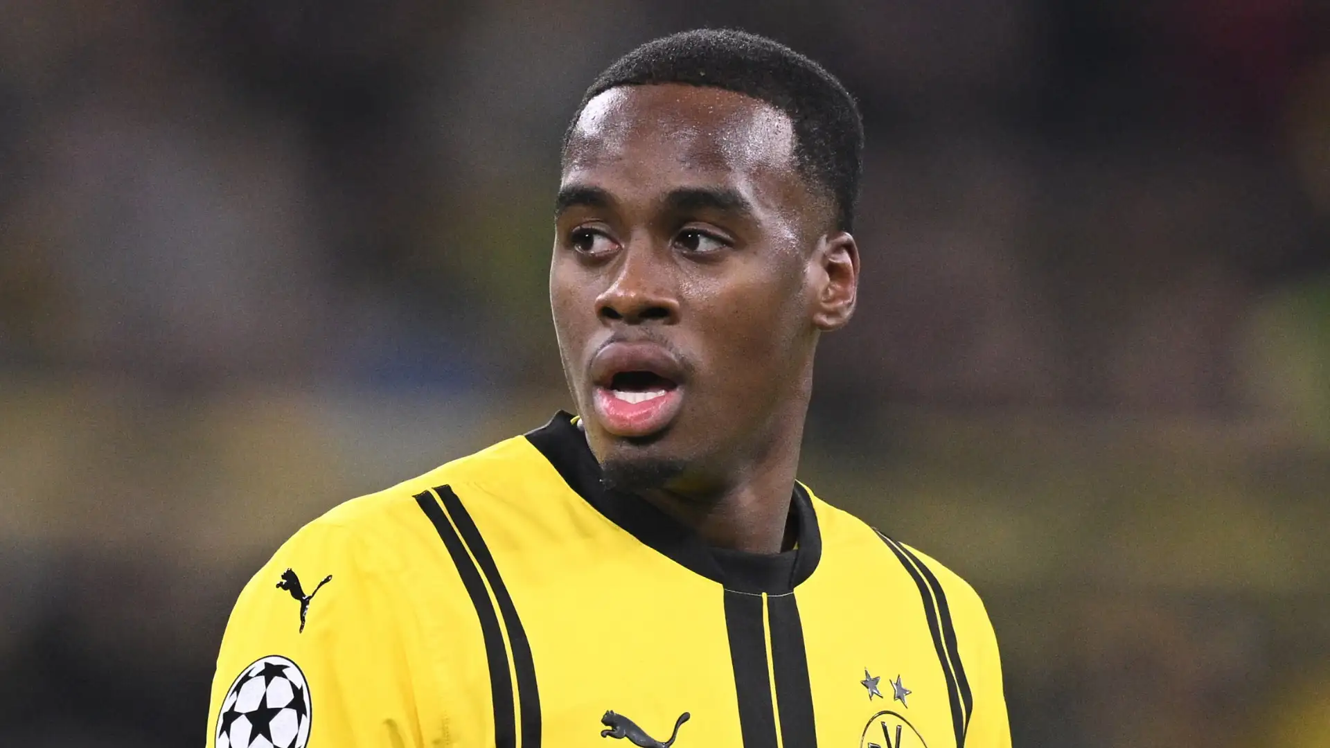 Chelsea have made a last-ditch bid for Borussia Dortmund winger Jamie Gittens as they aim to beat the first summer deadline.