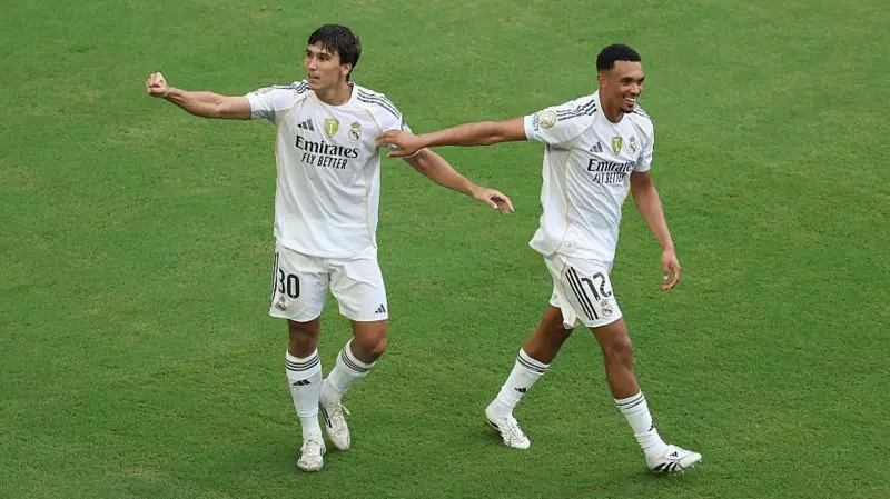 Trent Alexander-Arnold's inswinging cross was headed into the roof of the net by Gonzalo Garcia