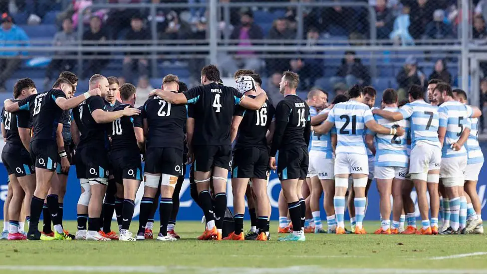 England recovered from 17-14 adrift to beat Argentina in the second Test in San Juan