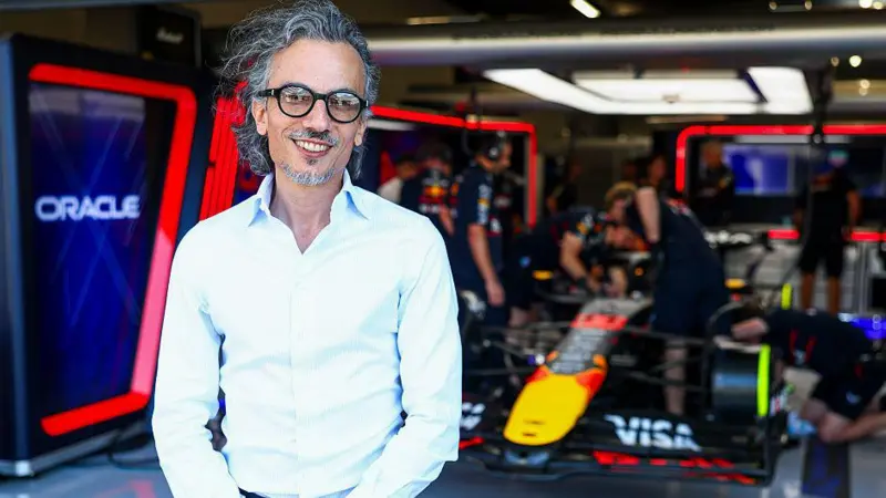 Laurent Mekies began his Formula 1 career with Arrows in 2001