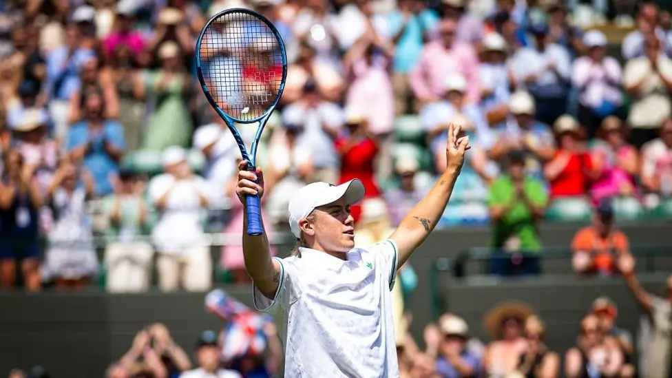 Kartal battled back from 4-1 down in the first set against Parry