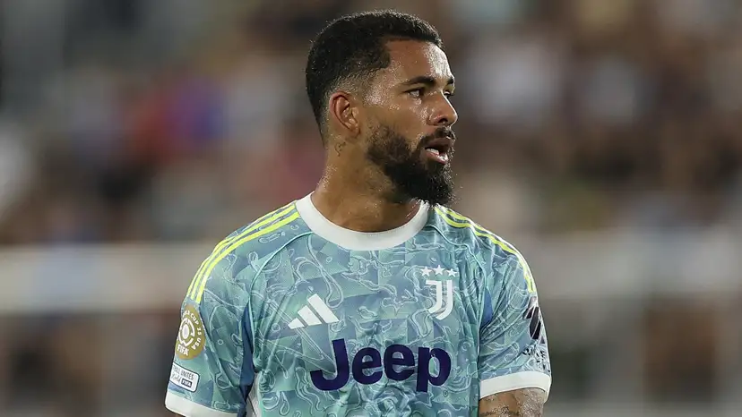 Nottingham Forest have made an approach for struggling Juventus midfielder Douglas Luiz as he continues to push for a return to the Premier League.