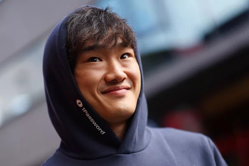 Yuki Tsunoda, in his statement after the Belgian GP, said that the reason he missed the chance to score points was a "communication error with the team".