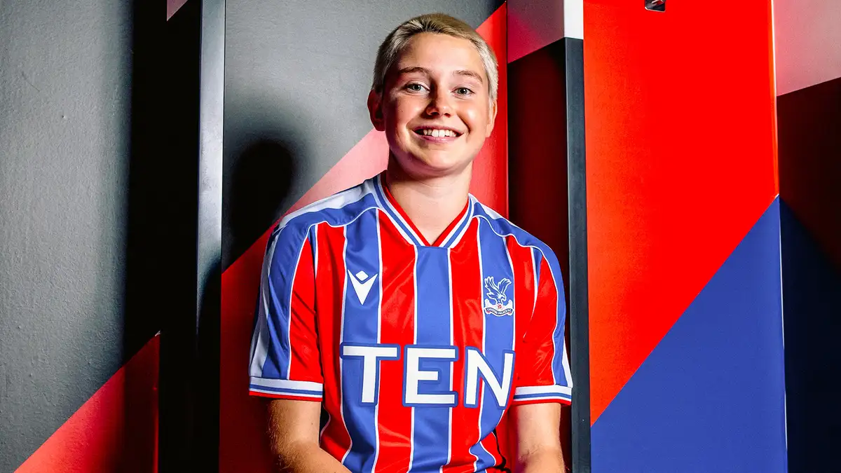 Crystal Palace have signed rising Chelsea star Lola Brown on a season-long loan deal.