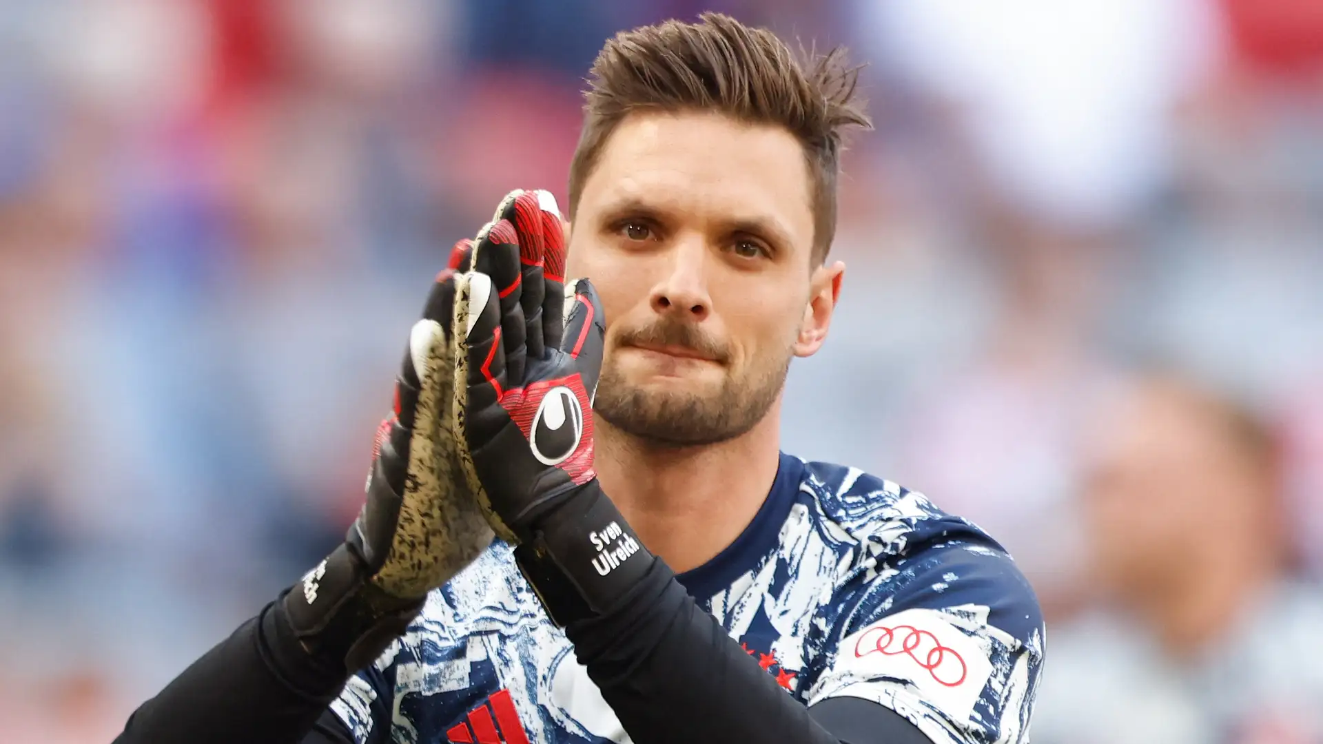 Bayern Munich goalkeeper Sven Ulreich has announced the heartbreaking passing of his six-year-old son after a long battle with a serious illness.