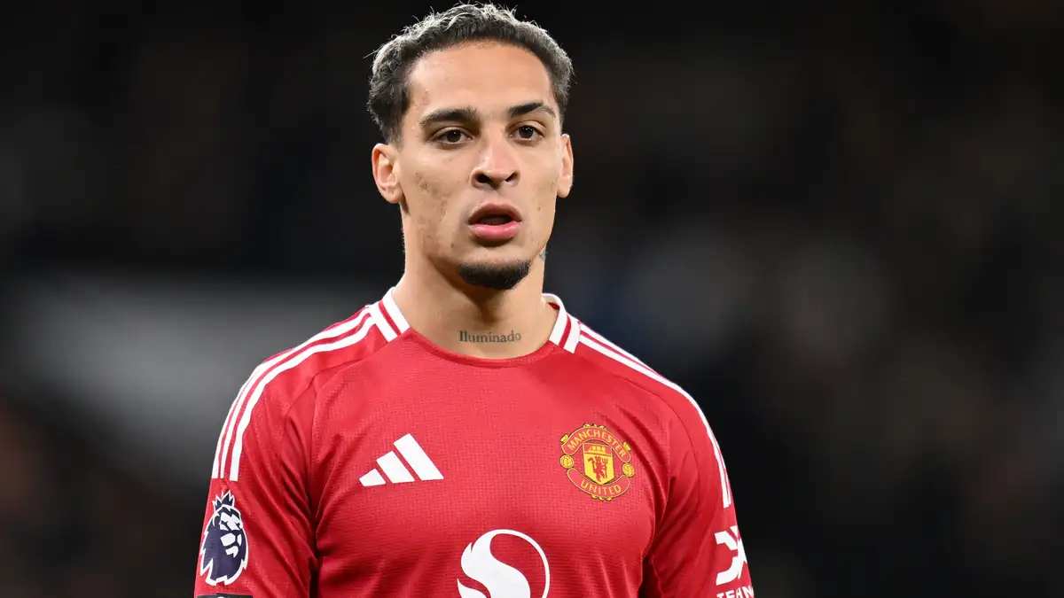 Antony could find out his Manchester United future imminently as Real Betis prepare a fresh bid to bring the Brazilian back to La Liga permanently.