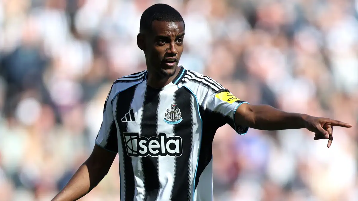 Arne Slot has remained tight-lipped on Liverpool's chances of signing Newcastle's wantaway striker Alexander Isak ahead of Monday's massive clash.