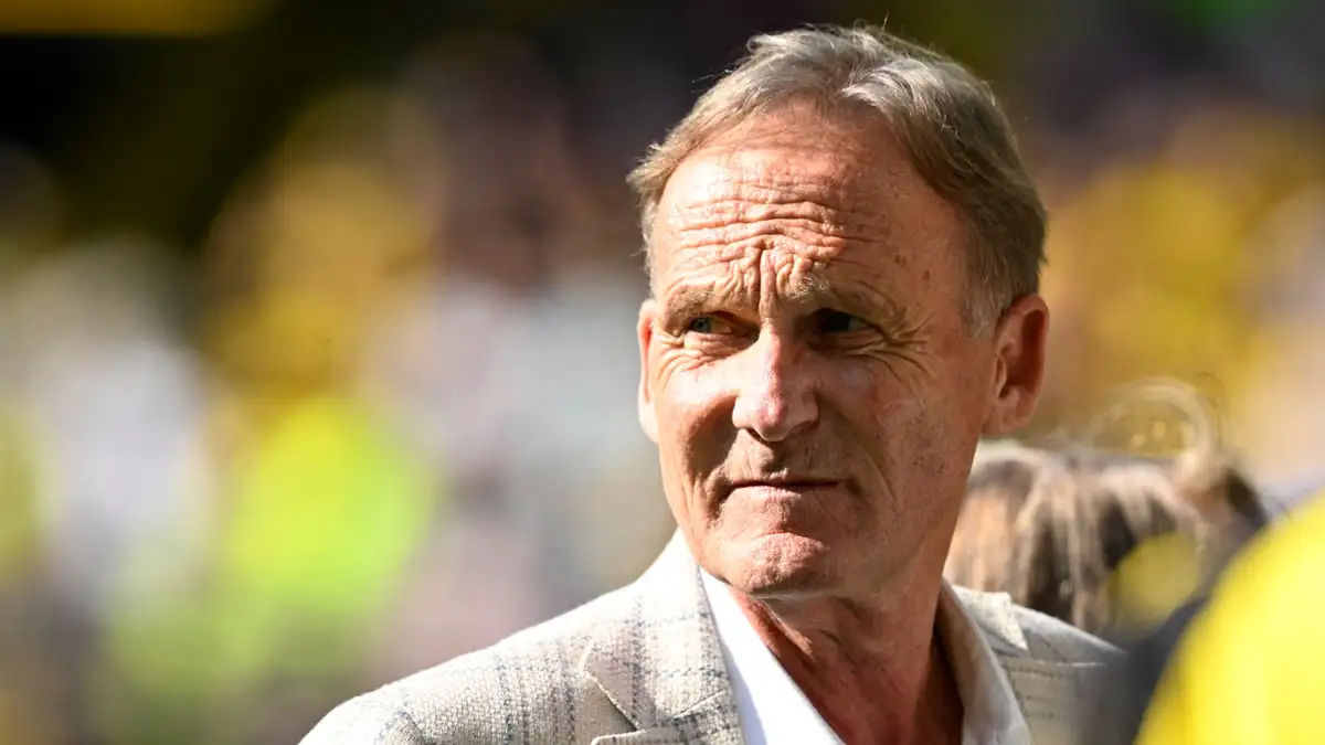 Borussia Dortmund director Hans-Joachim Watzke has urged European football to adopt salary caps, warning finances are spiraling out of control.