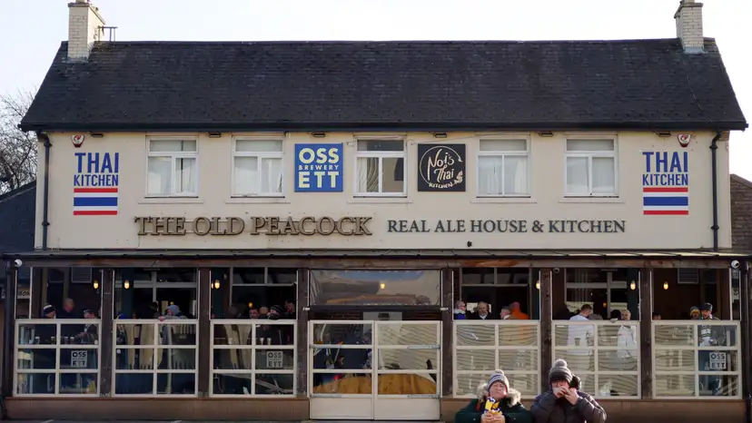 A famous Leeds United-connected pub has changed its name in tribute of a two-time Premier League promotion champion.