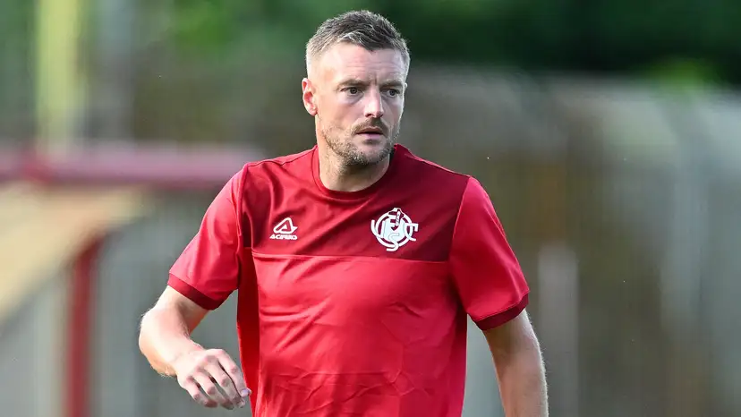 Jamie Vardy admits he faces language barriers at Cremonese but believes he can communicate through the common language of football.