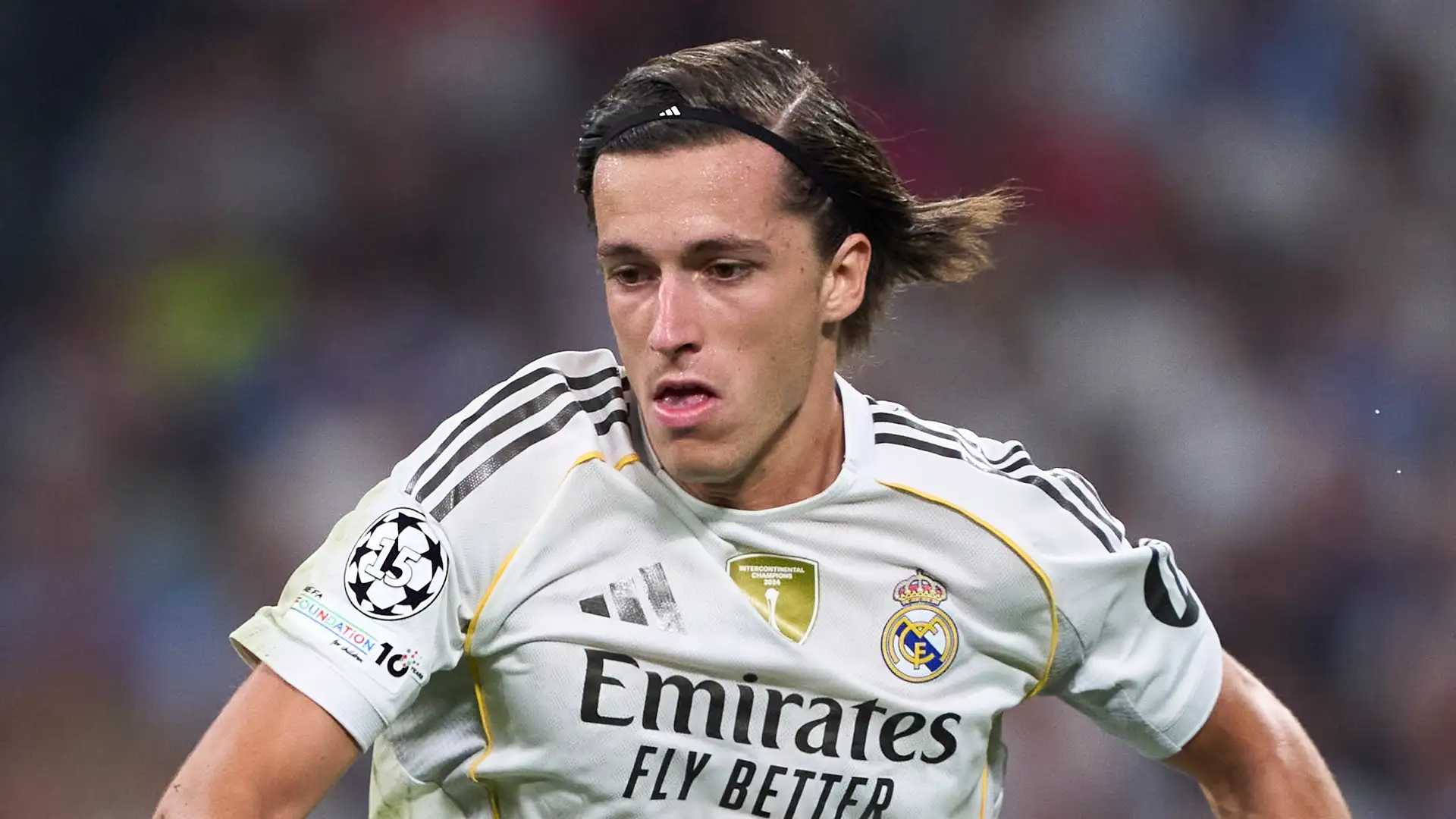 Real Madrid head coach Xabi Alonso was effusive in his praise for left-back Alvaro Carreras, who was one of the four players to join Los Blancos over the summer. Arriving from Benfica, Carreras' impressive start to life at the Santiago Bernabeu has left his manager "pleasantly surprised", with the former Bayer Leverkusen head coach labelling the 22-year-old a "very complete" player.