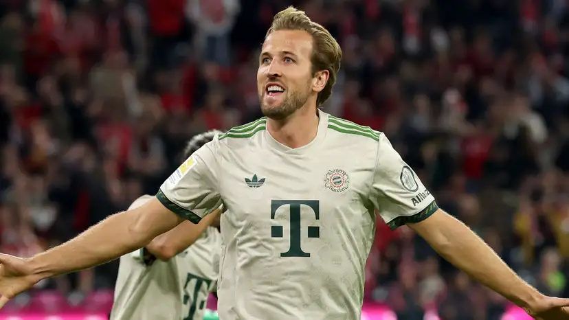 Werder Bremen head coach Horst Steffen has suggested Bayern Munich