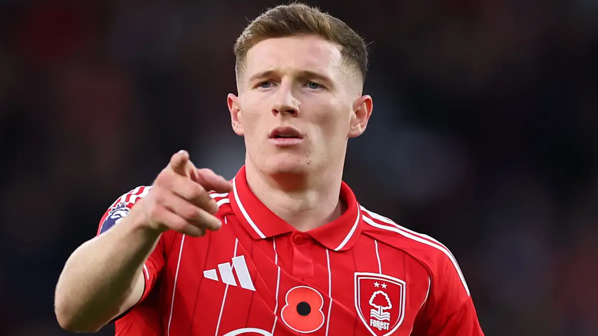 Manchester United have been warned off a £100 million ($134m) move for Nottingham Forest midfielder Elliot Anderson, with ex-Red Devils defender Paul Parker explaining to GOAL why such a swoop would be “foolhardy”. Transfer plans at Old Trafford are being drawn up heading towards 2026, but they are being advised to steer clear of a highly-rated England international.