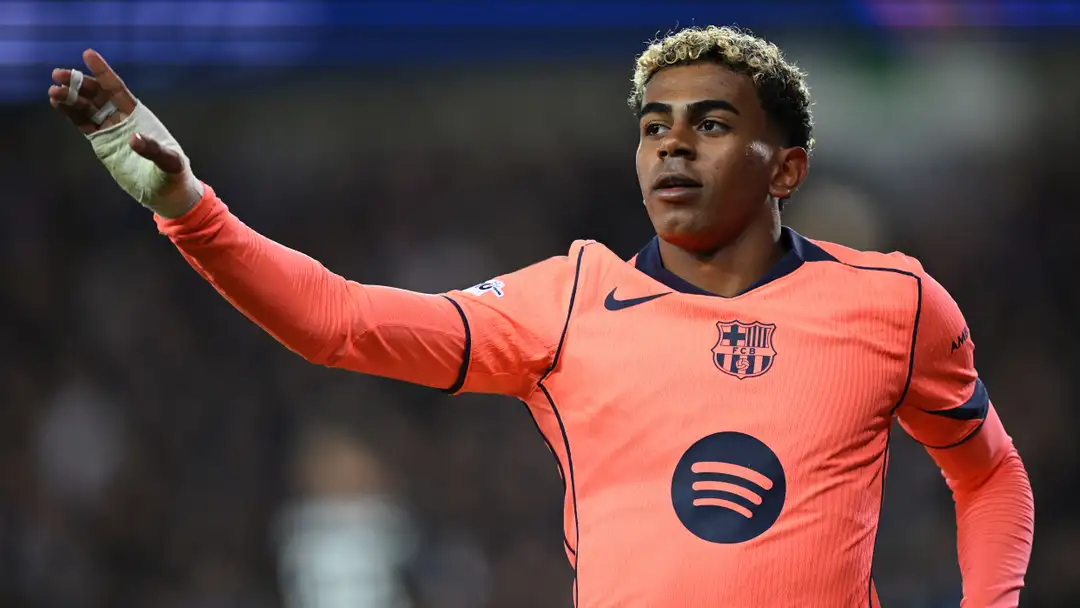 Lamine Yamal’s love of the game knows no bounds as the Barcelona wonderkid was spotted playing beach football with a group of children while enjoying his Christmas time off. The teenage sensation has been taking in plenty of sun, sea and sand while holidaying in the United Arab Emirates (UAE), with Spanish football having shut down for the winter break.