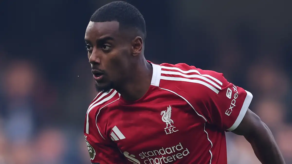 Michael Owen has told GOAL why he remains confident that Alexander Isak will justify his record-shattering £125 million ($166m) price tag at Liverpool.