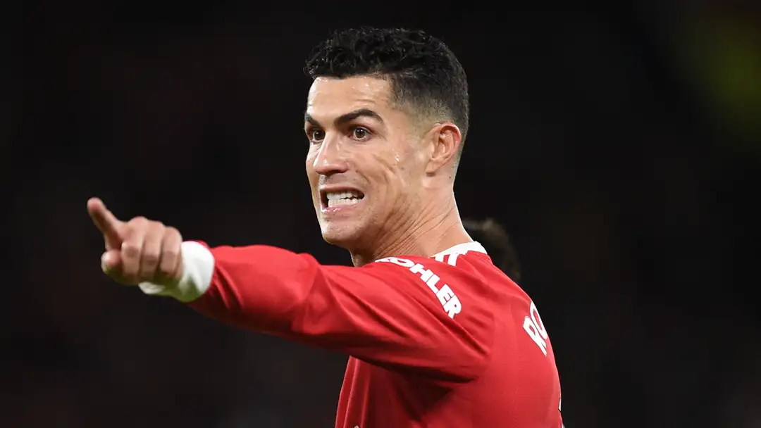 Villarreal defender Willy Kambwala has lifted the lid on a fiery confrontation with Cristiano Ronaldo during their shared time at Manchester United. The young center-back, who swapped Old Trafford for El Madrigal in 2024, detailed how his aggressive playing style drew an "angry" response from the Portuguese legend before a surprising private "peace summit" in the Carrington sauna changed everything.