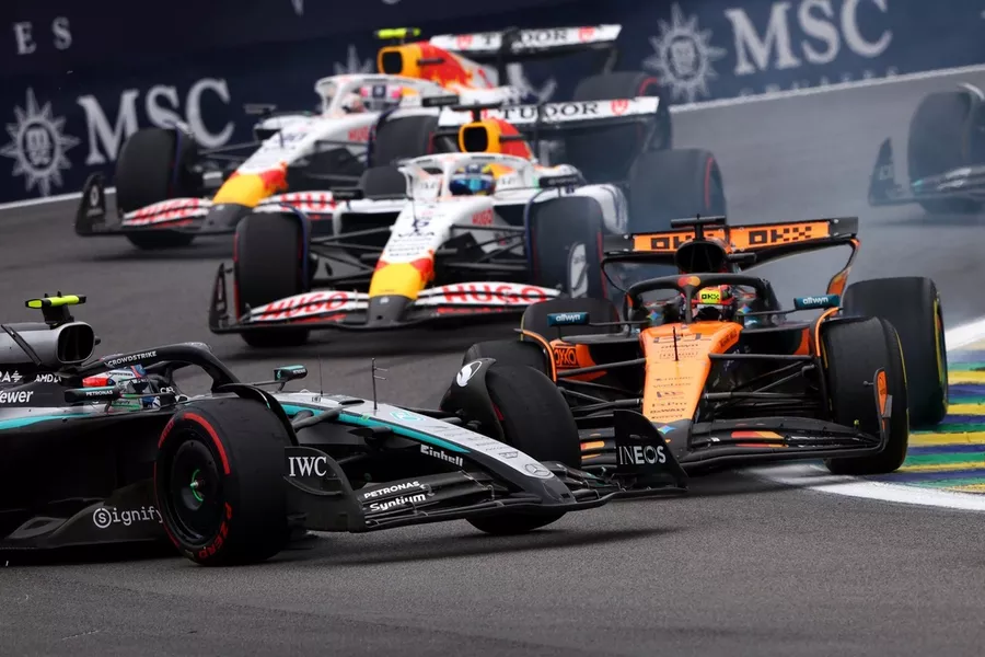 Oscar Piastri, McLaren, Andrea Kimi Antonelli, Mercedes