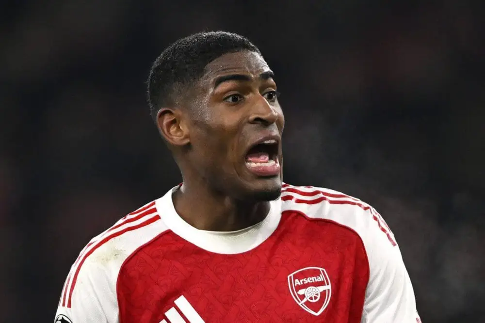 Arsenal defender Cristhian Mosquera has been called up to the Spain squad for the first time ahead of their international friendlies against Serbia and Egypt.