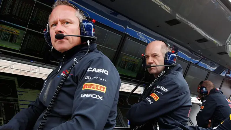 Jonathan Wheatley (left) and Adrian Newey on the pit wall at the 2011 Australian Grand Prix, when both men were working for Red Bull

