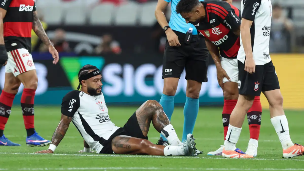 Corinthians forward Memphis Depay could become a significant absentee for the club in the upcoming rounds of the Brasileirao, and not just for medical reasons. 
