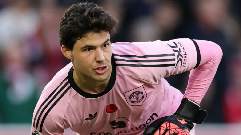 Man Utd told they made huge mistake letting 'phenomenal' player go as former Red Devils striker reveals what he saw during two-month training stint
