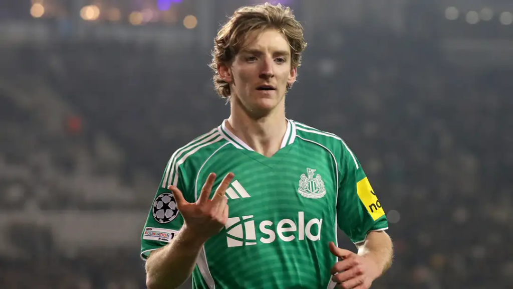 Eddie Howe defends Newcastle star Anthony Gordon amid Wayne Rooney, Roy Keane and Alan Shearer criticism over bench role against Barcelona
