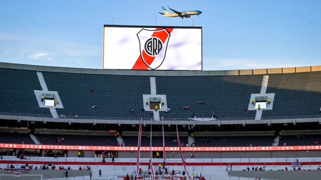 River Plate boycott Argentine FA as Buenos Aires giants hit out at 'unclear' rules amid tax evasion investigation
