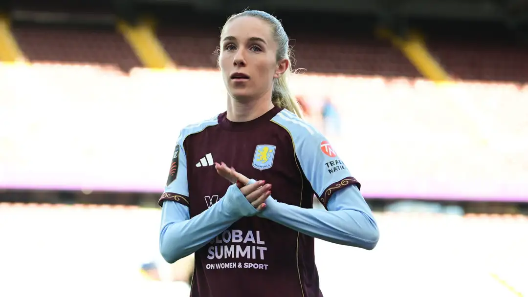 England international Missy Bo Kearns has opened up on her devastating miscarriage for the first time and revealed how the medical team at Aston Villa "saved my life" as she was given a "shock" sepsis diagnosis. The Lionesses midfielder announced that she was pregnant with her first child back in March and has now sat down for a lengthy interview on the heartbreak that has occurred since, hoping it will help others.